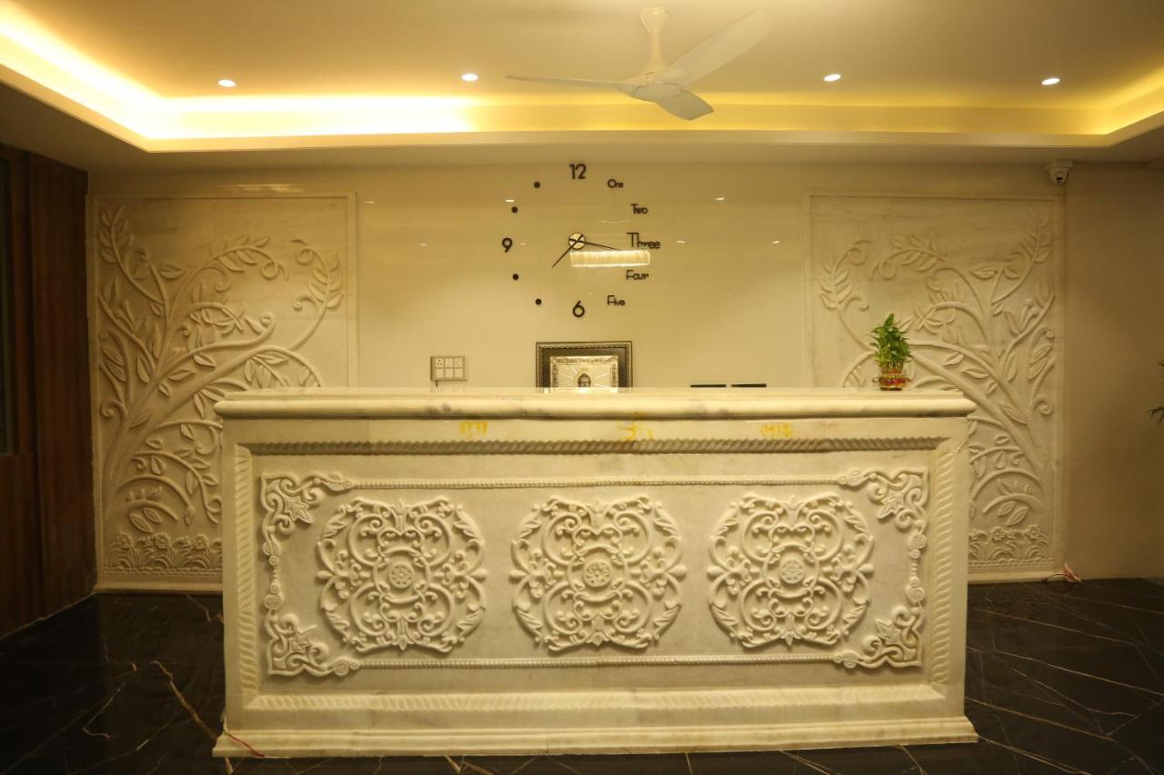 Hotel Westend Udaipur Exterior foto